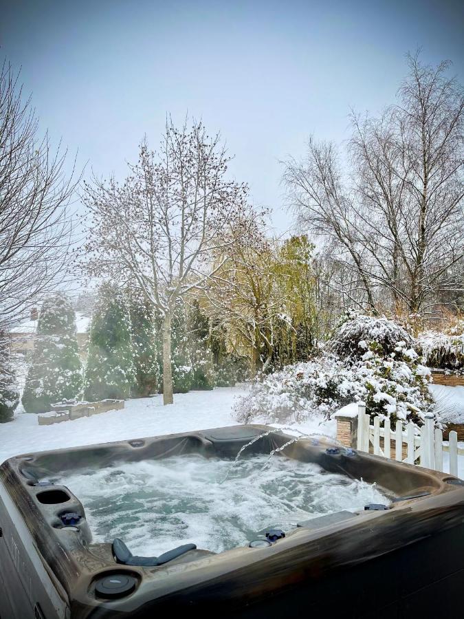 Villa 200M2 Avec Piscine Chauffee & Spa & Sauna & Kota-Grill Laval-sur-Vologne Eksteriør bilde